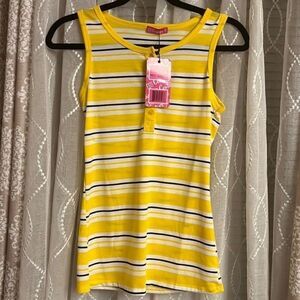 NWT Esti couture sleeveless top  size small
